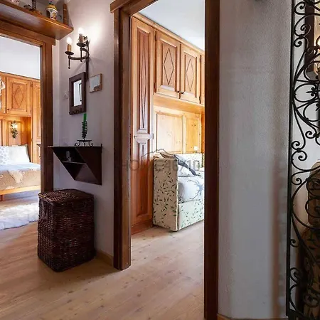 Courmayeur~Navetta Gratuita Per Il Centro+Impianti Exterior photo