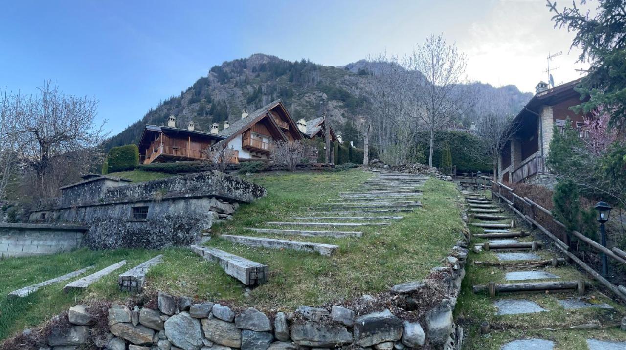 Courmayeur~navetta Gratuita Per Il Centro+impianti